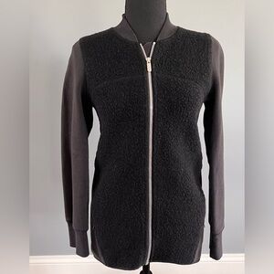 LULULEMON Black SWEATER Jacket ZIPPER 4 Women